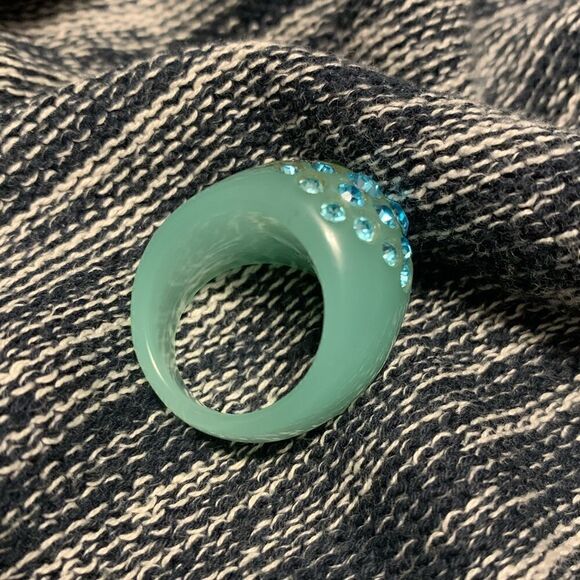 Blue Rhinestone Cocktail Ring   - Picture 2 of 5